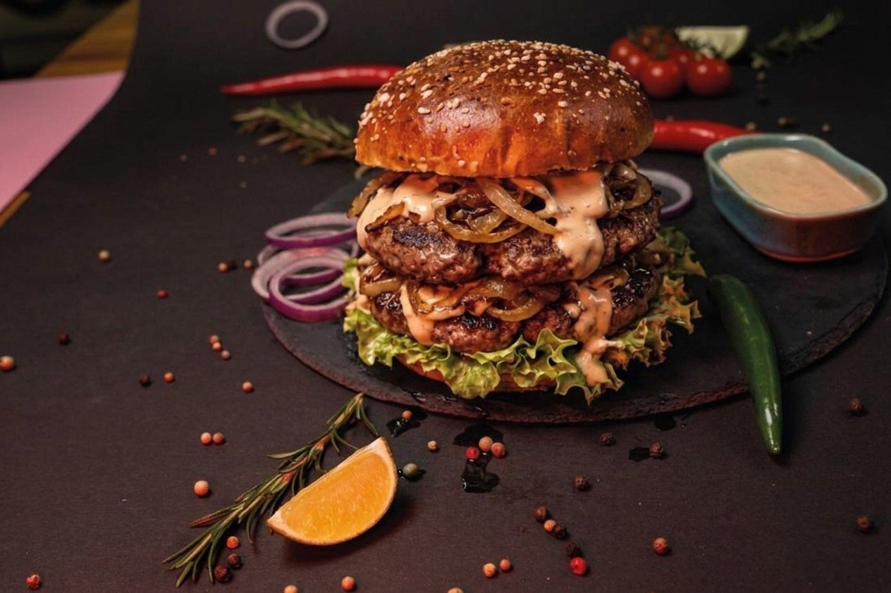 Double Classic Burger